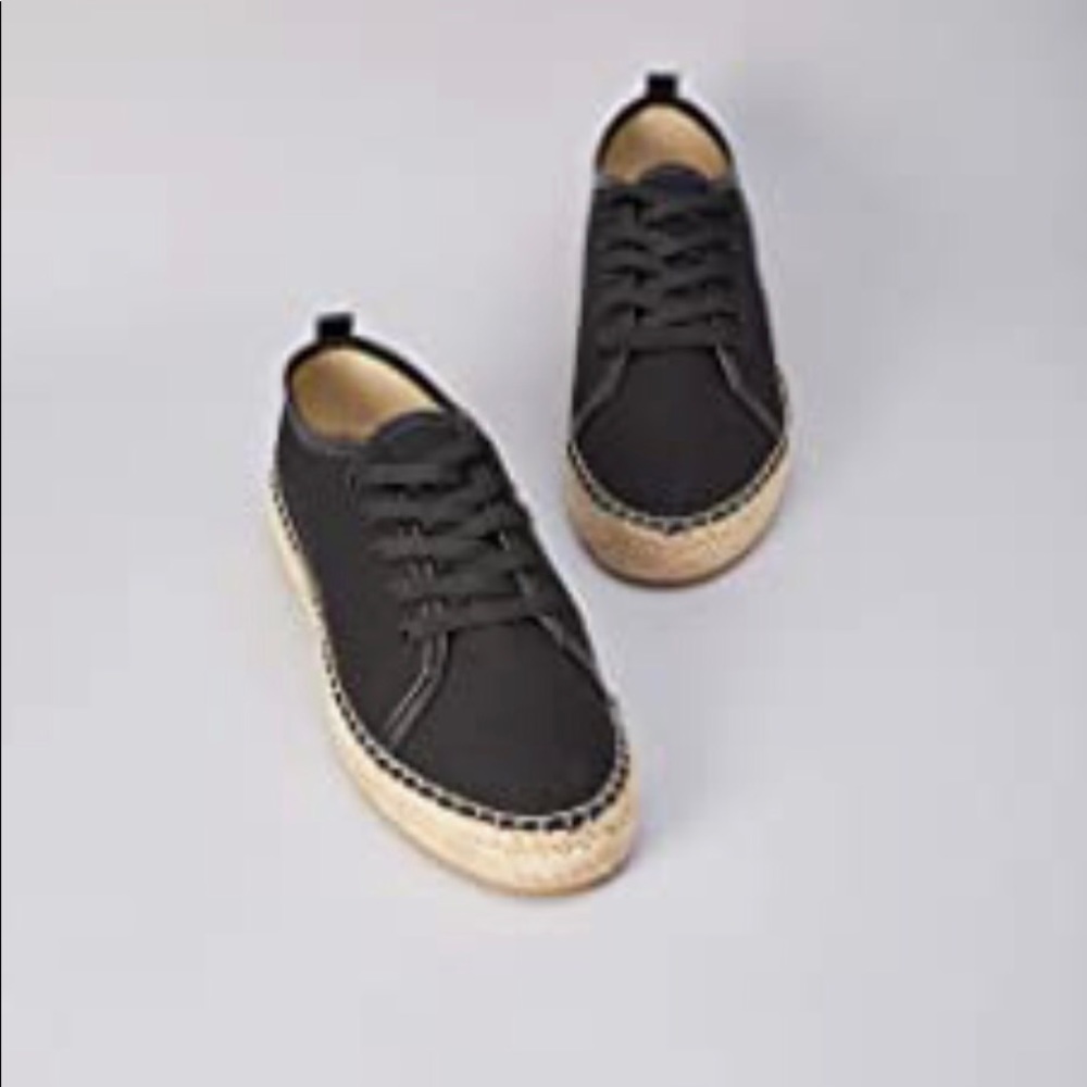 Find Women’s espadrilles sneakers in size 10